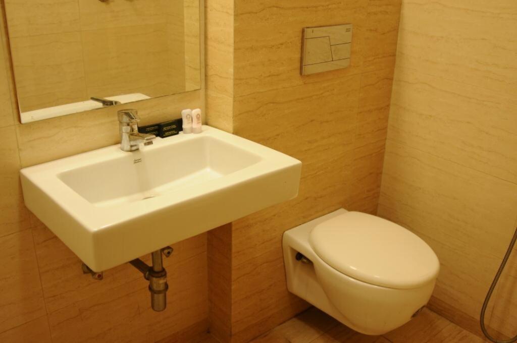 Hotel Aroma Classic Jaipur Bagian luar foto